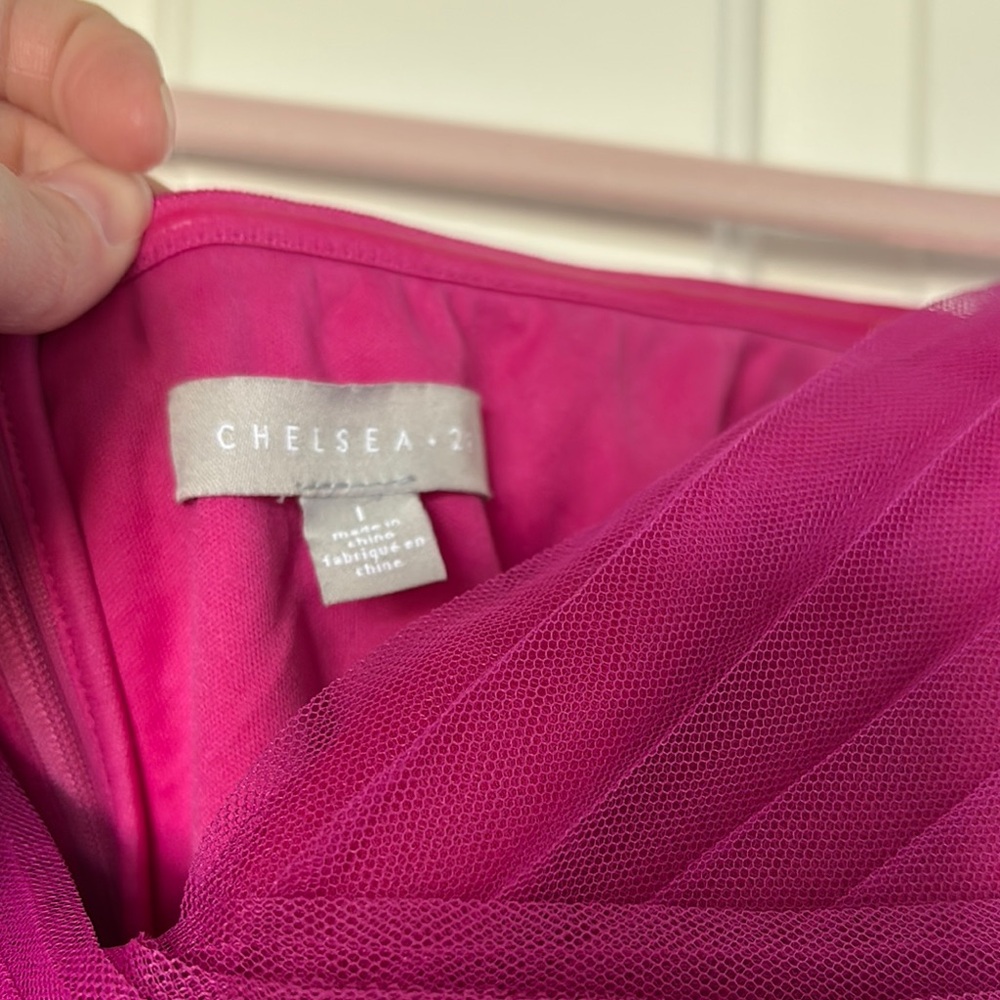 Chelsea28 Strapless Dress in Vibrant Pink - Picture 4 of 5